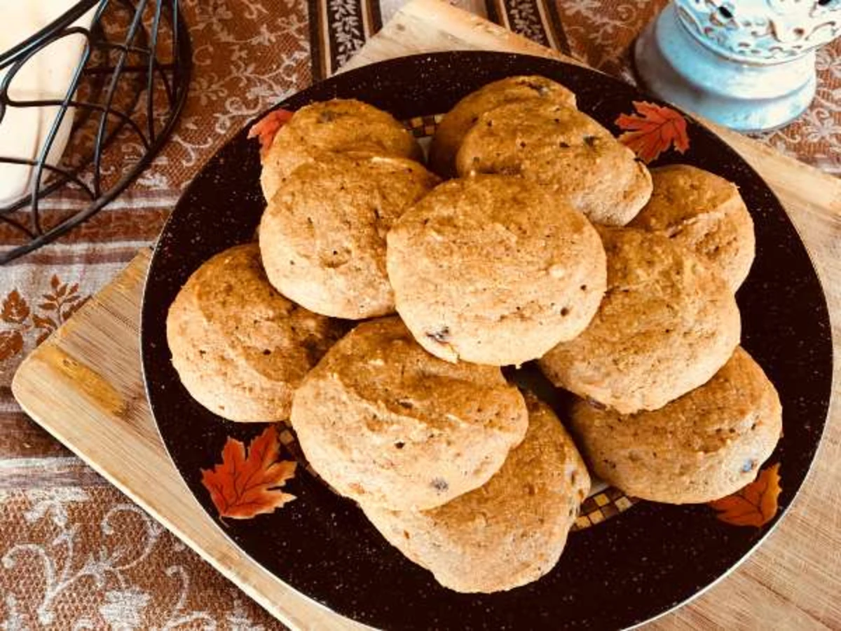 Einkorn pumpkin cookies stacked on a plate